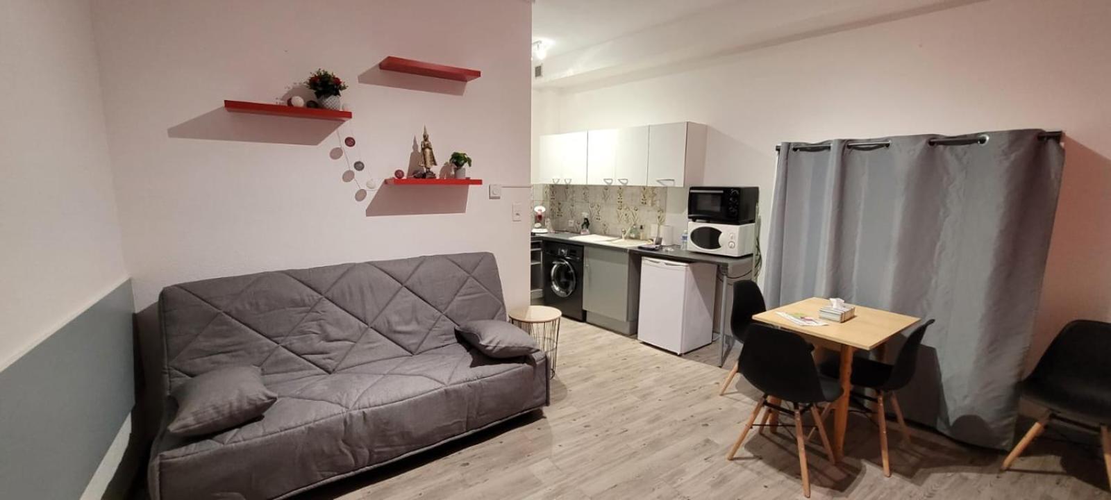 L'Unico Appartement Bagnères-de-Bigorre Buitenkant foto